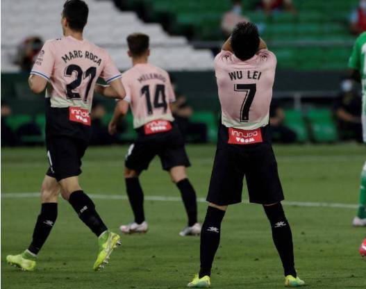  科隆保级生死战告捷，德甲副班长看到曙光  