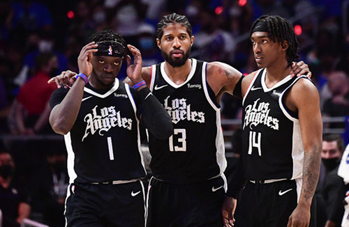  乔治末节独得十四分，快船客场逆转独行侠