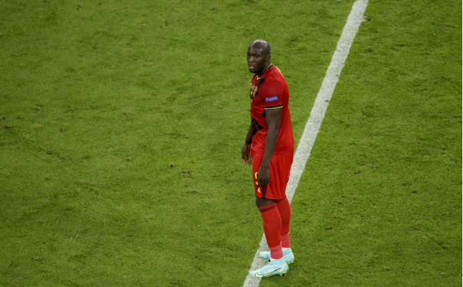 - 维罗纳老将临危救主，黄蓝军团虎口夺分