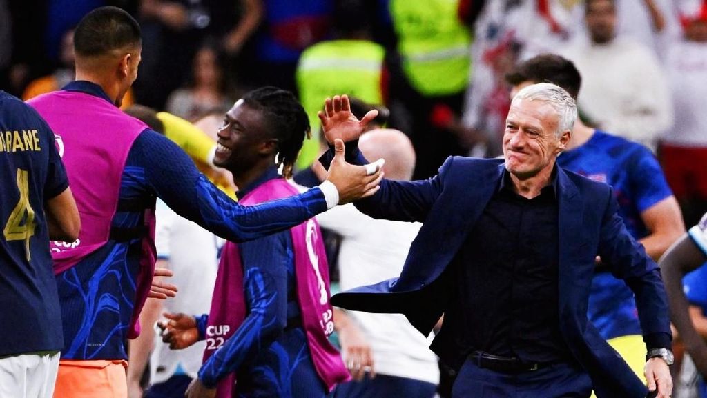  克雷莫纳历史性晋级，球迷狂欢点亮亚平宁  